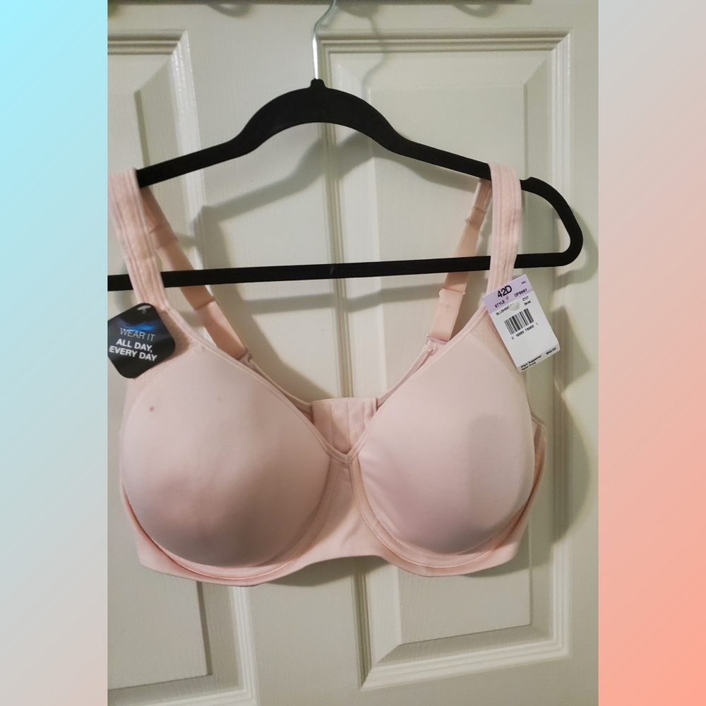 BALI Comfort Bra NWT 42 D